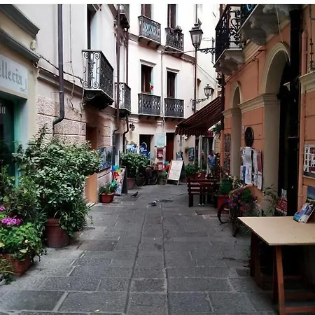 L'aquilino Oda ve Kahvaltı Iglesias