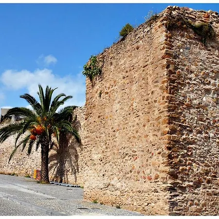 L'aquilino Oda ve Kahvaltı