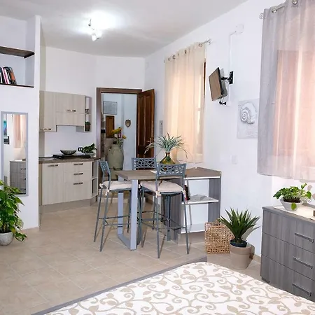 L'aquilino Oda ve Kahvaltı 3*