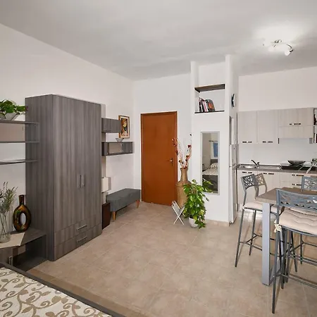 L'aquilino Bed and Breakfast 3*